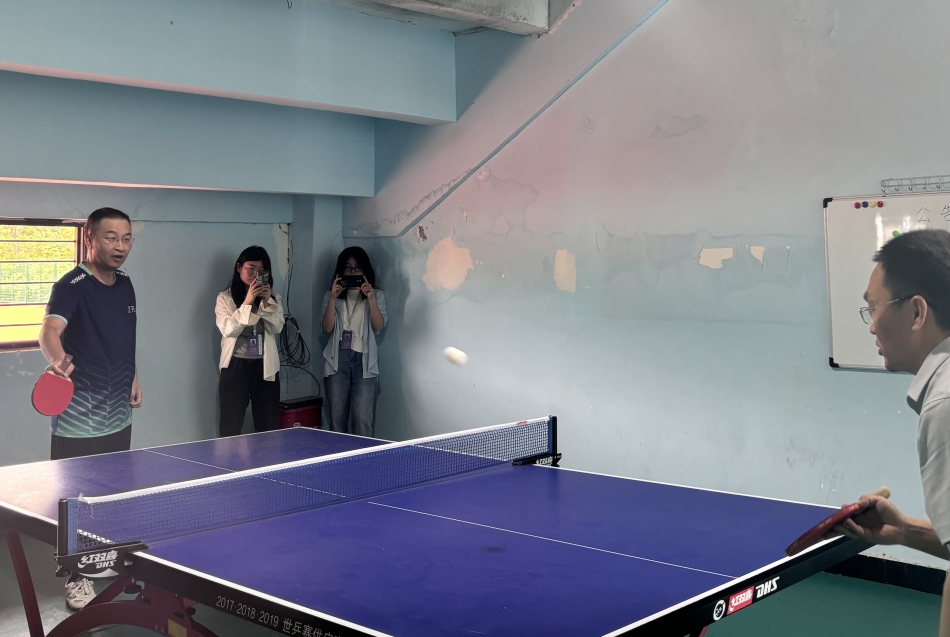 图5 304永利教职工比赛精彩瞬间.png